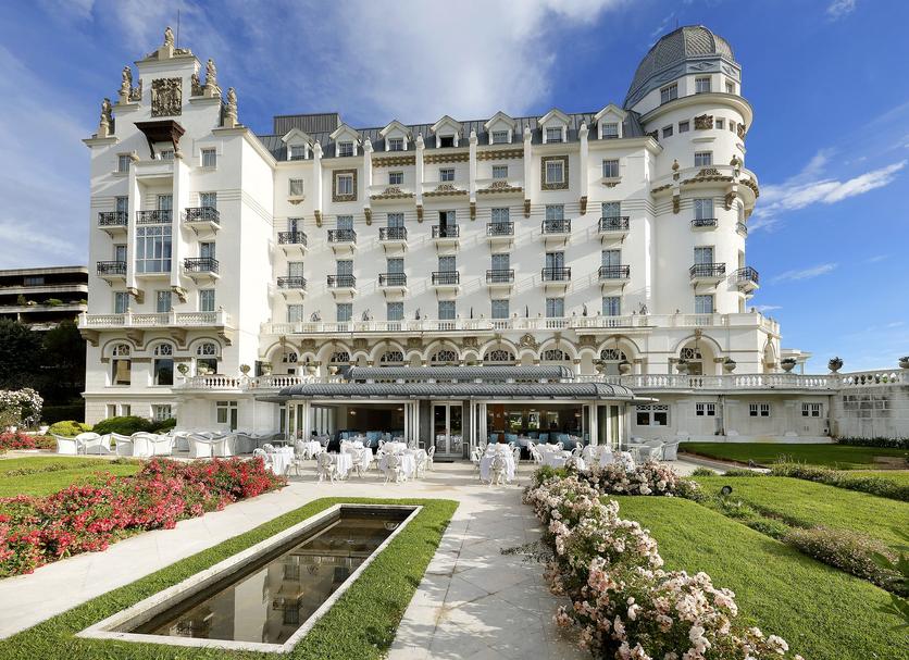 Будівля Фото