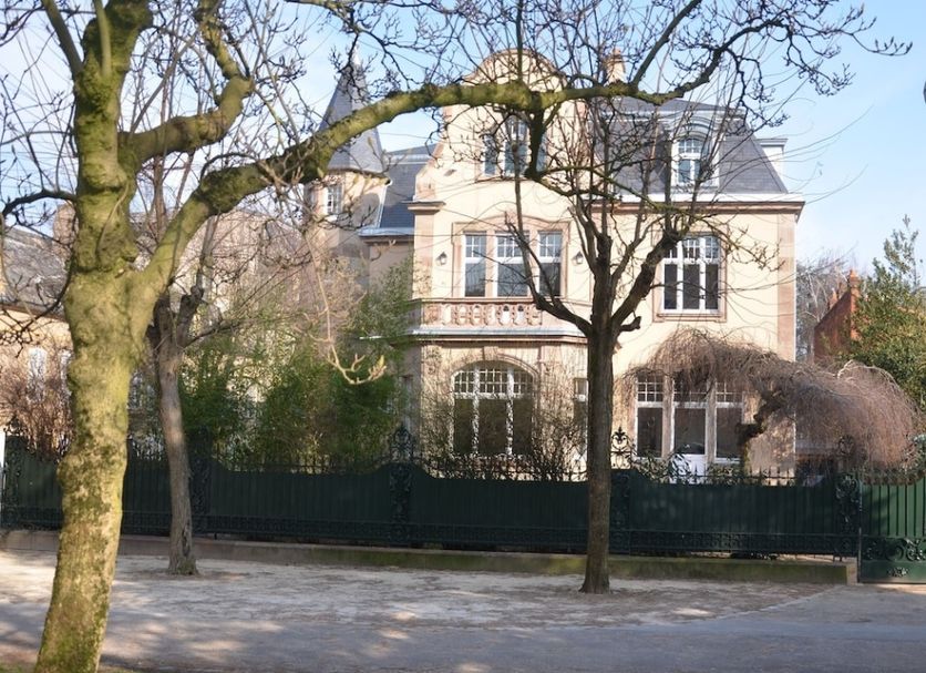 Будівля Фото