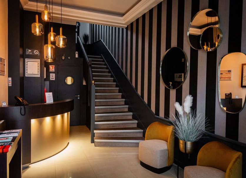 Рецепція Фото