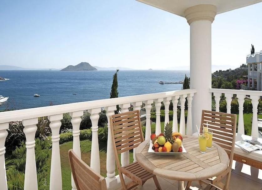 Балкон Фото