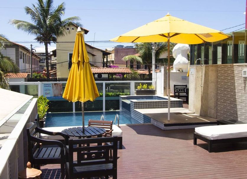 Басейн Фото