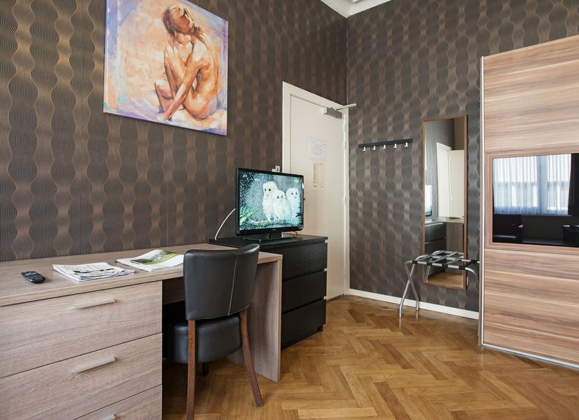 Зручності у номері Фото