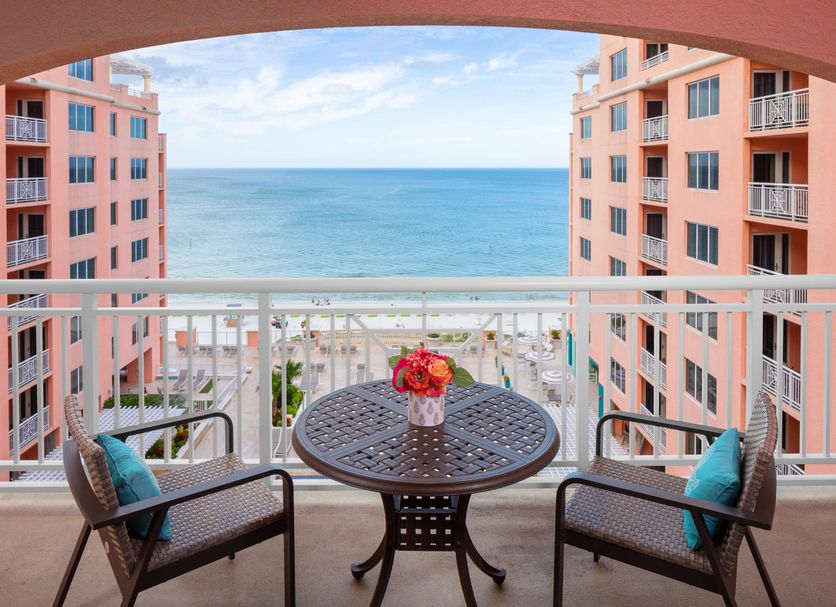 Балкон Фото