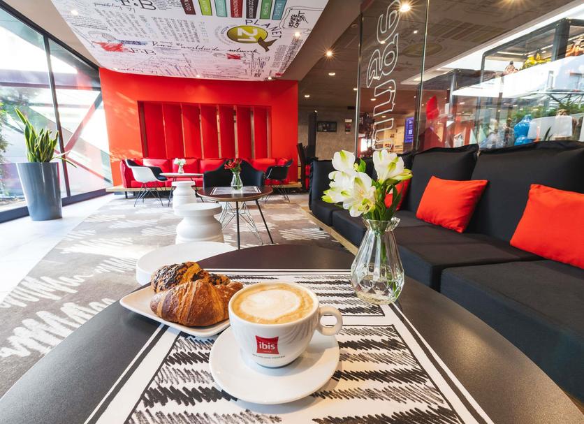 Будівля Фото