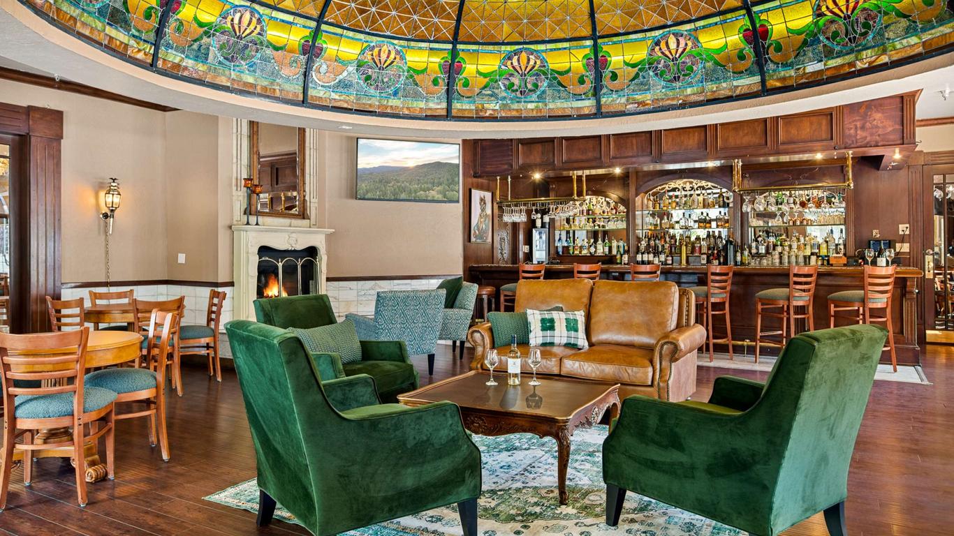 Chateau Big Bear Boutique Hotel, BW Signature Collection