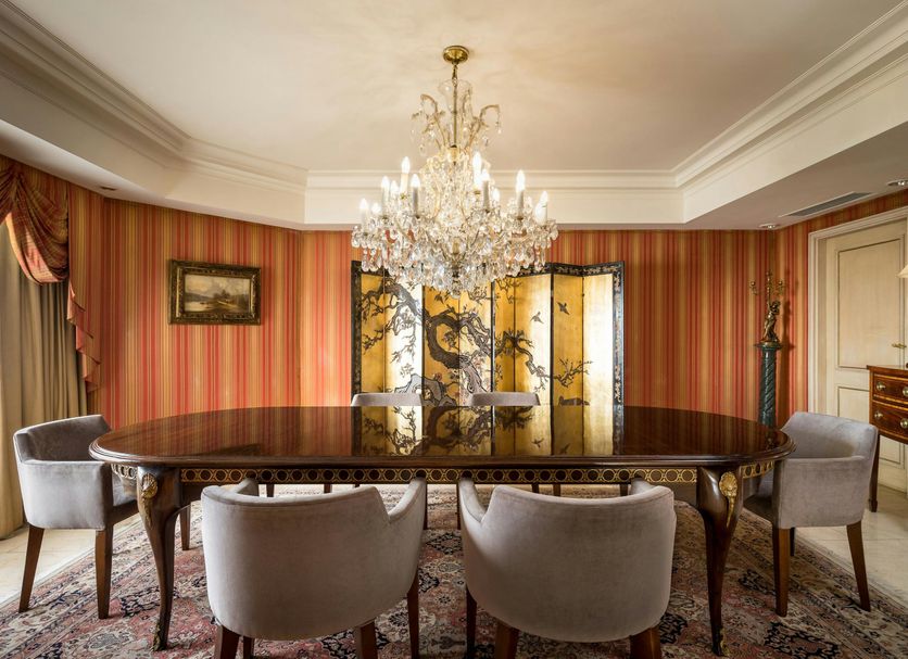 Їдальня Фото