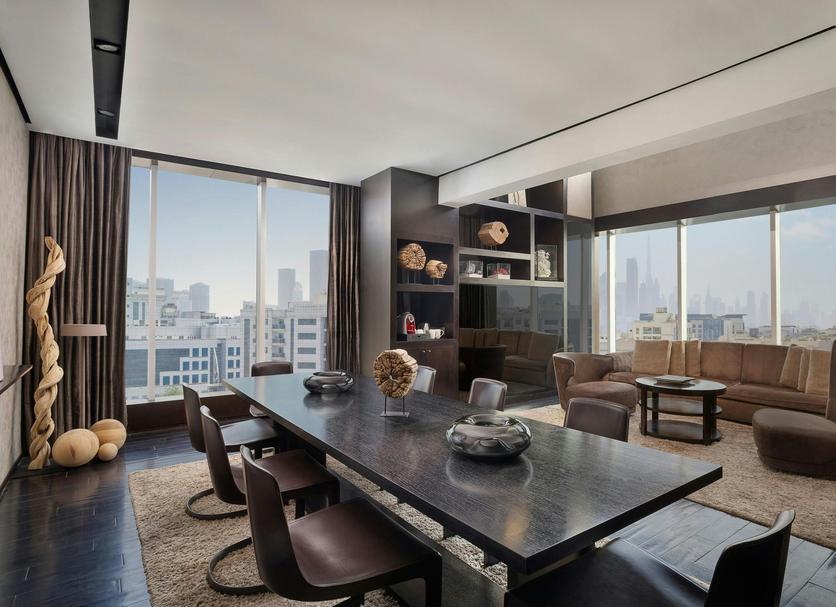 Їдальня Фото