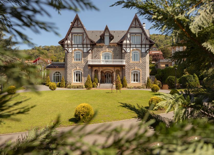 Будівля Фото