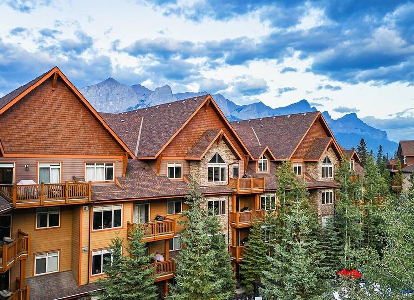 Будівля Фото